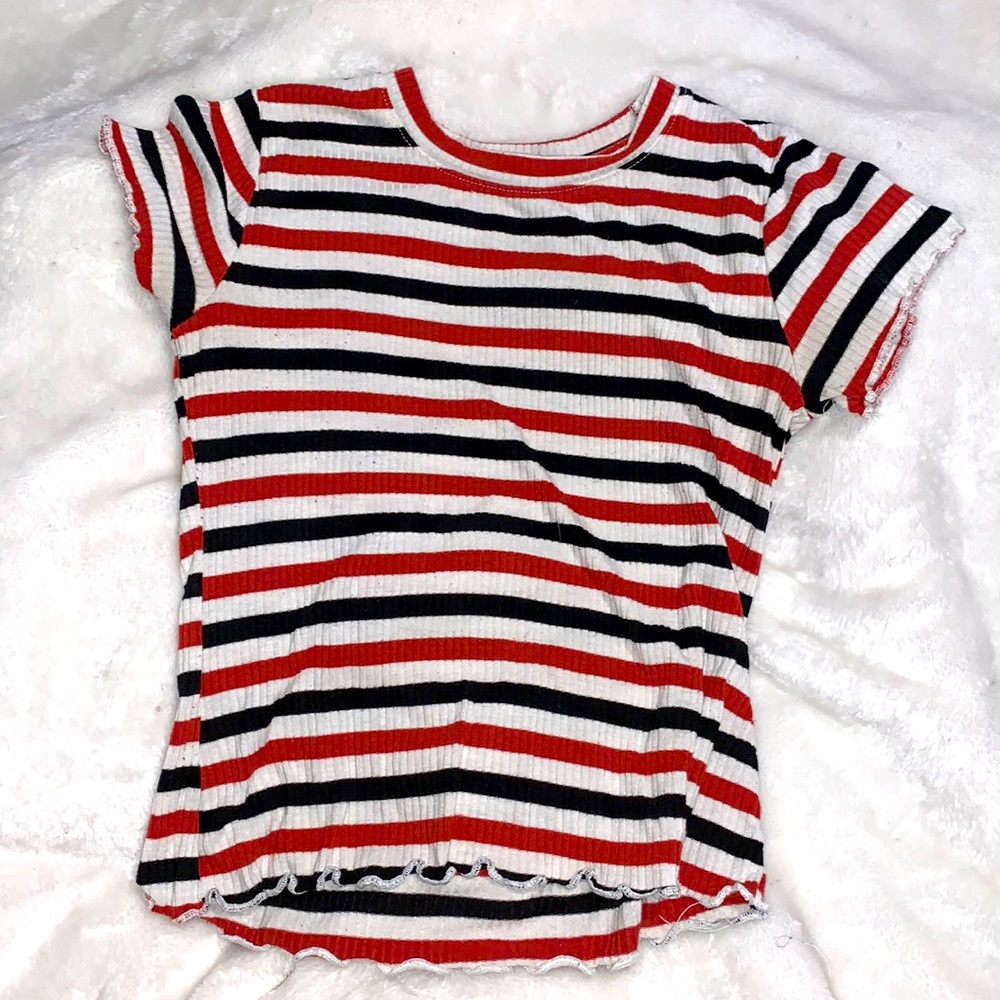 Tee shirt